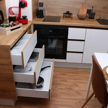 Shik & Chic In The Heart Of # 5min From * Burgasz