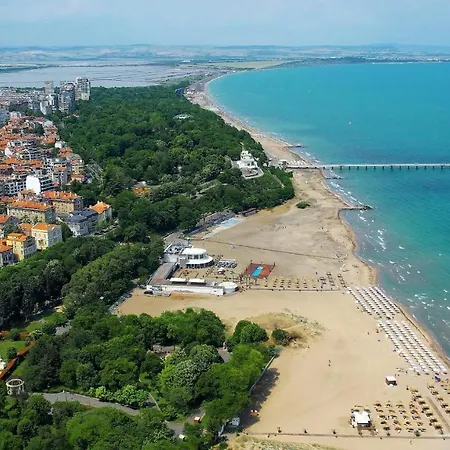 Apartment Shik & Chic In The Heart Of # 5min From Burgas