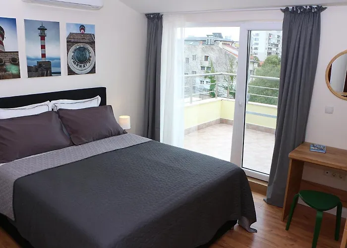 Shik & Chic In The Heart Of # 5min From Апартаменти