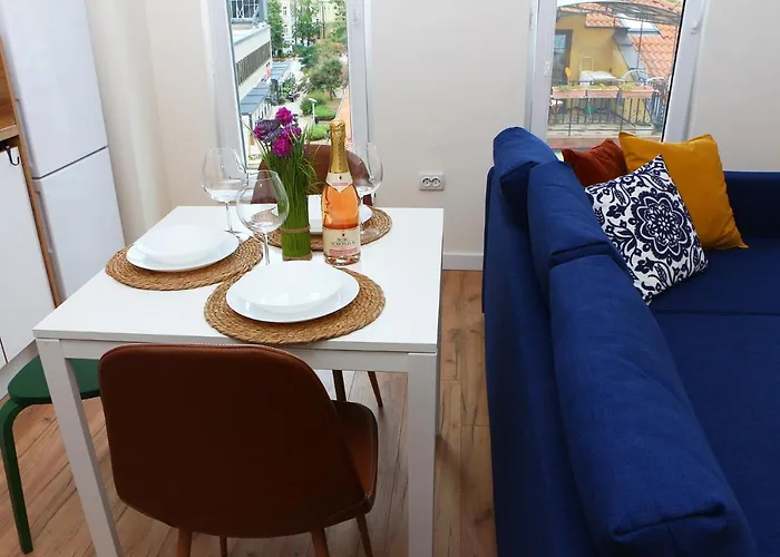 Апартаменти Shik & Chic In The Heart Of # 5min From *